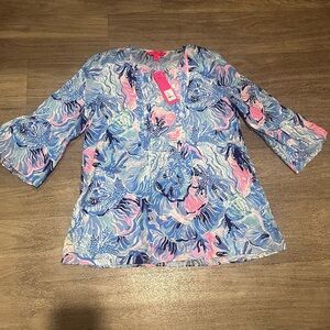 New Lilly Pulitzer Blue and Pink Floral Top size L